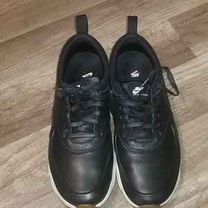 WOMENS AIR MAX THEA PREMIUM LEATHER